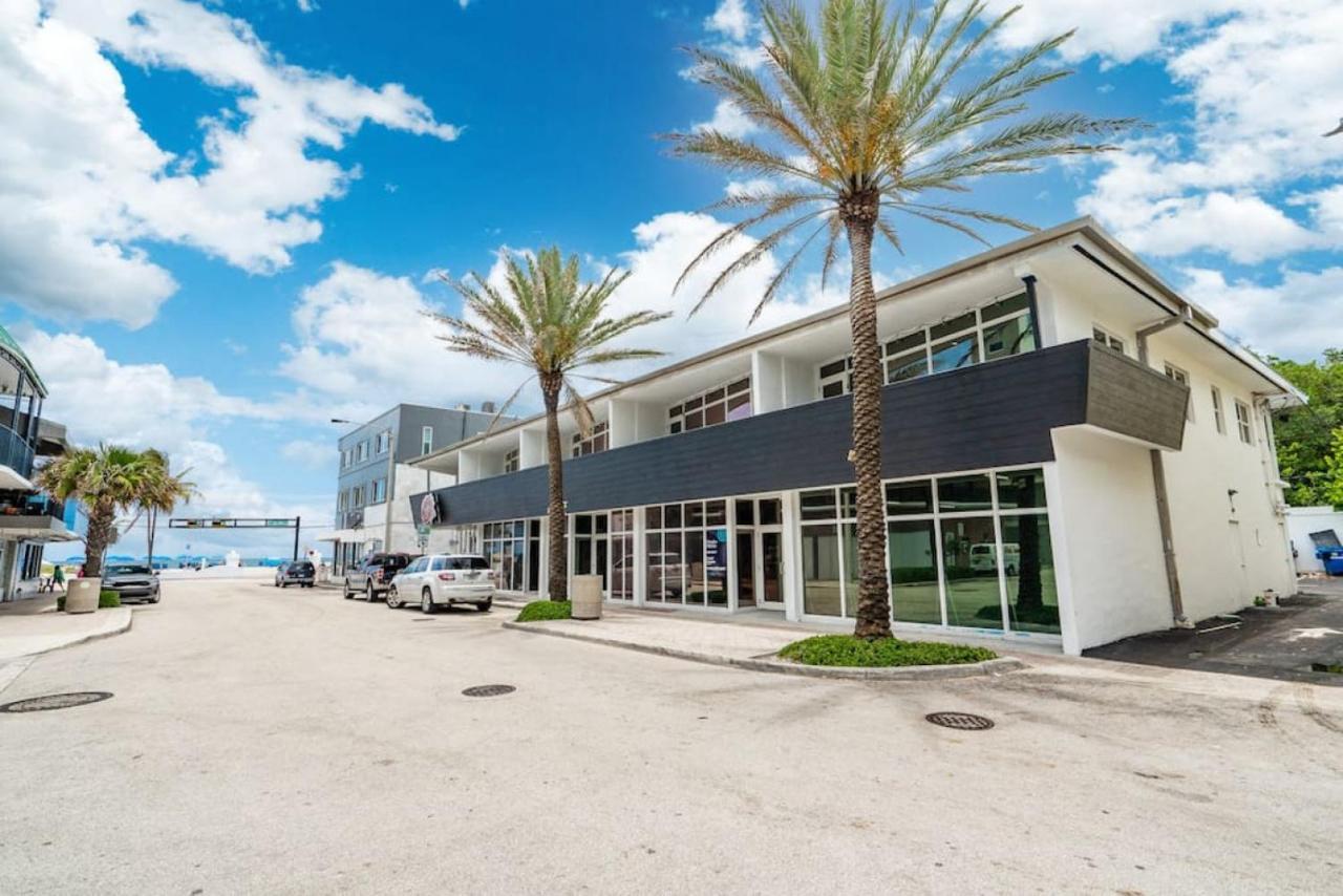 The Purple Pelican Beachfront With Ocean Balcony Unit 2 Fort Lauderdale Exterior photo